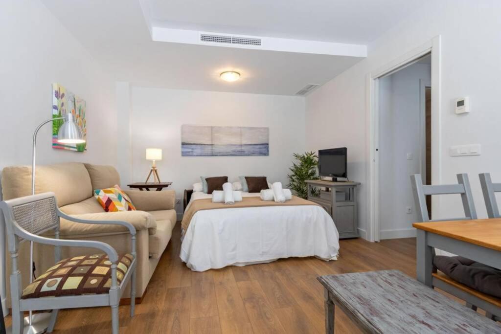 Ferienwohnung Triana Pages Oasis By Valcambre Sevilla Exterior foto